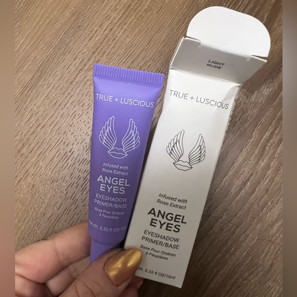 True + Luscious Angel Eyes Primer